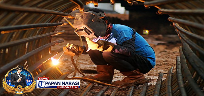 Transisi Teknologi Dan Kebijakan Strategis Untuk Masa Depan Industri Baja Nasional